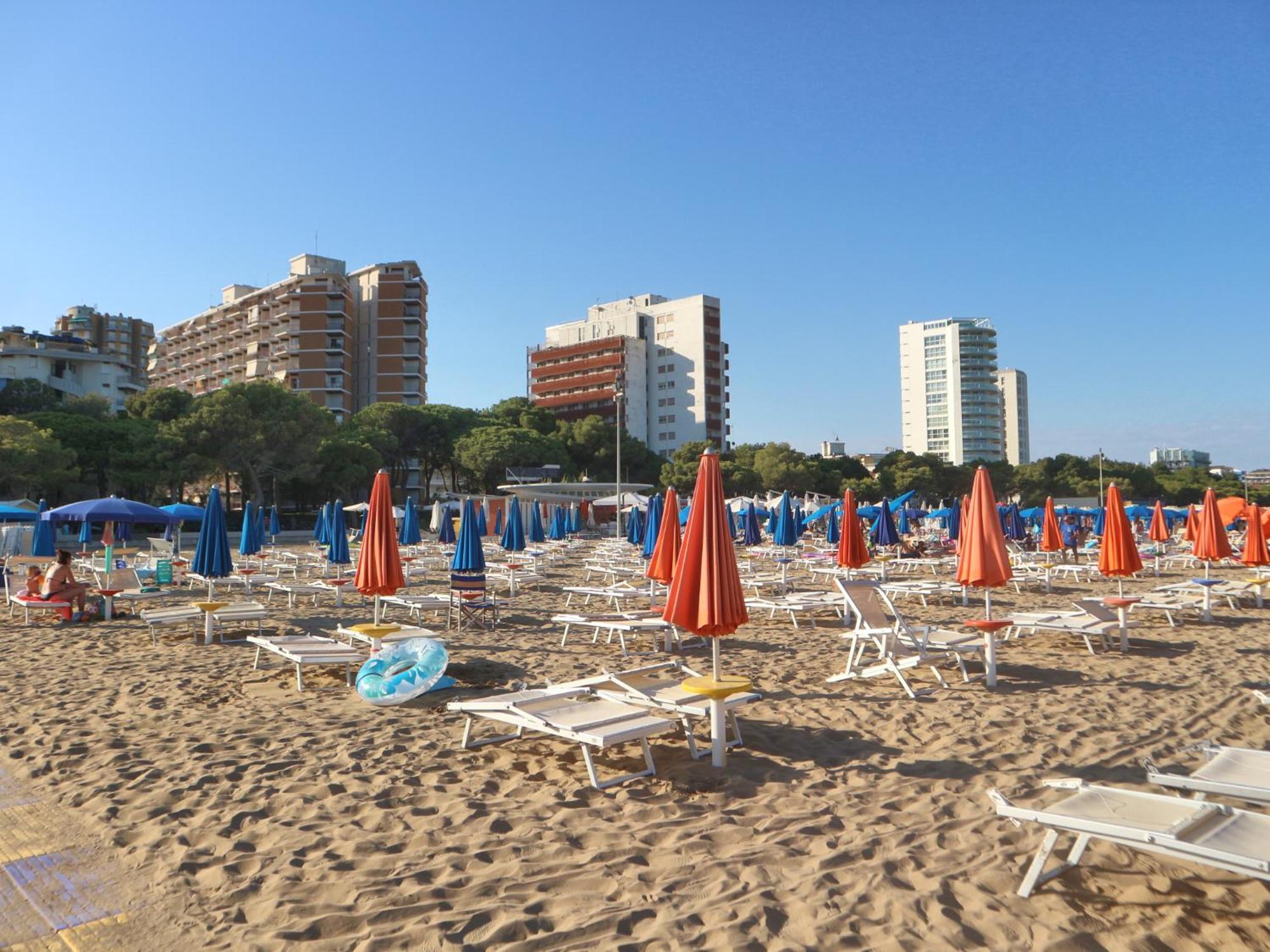 Stiria Lignano Sabbiadoro Exterior foto